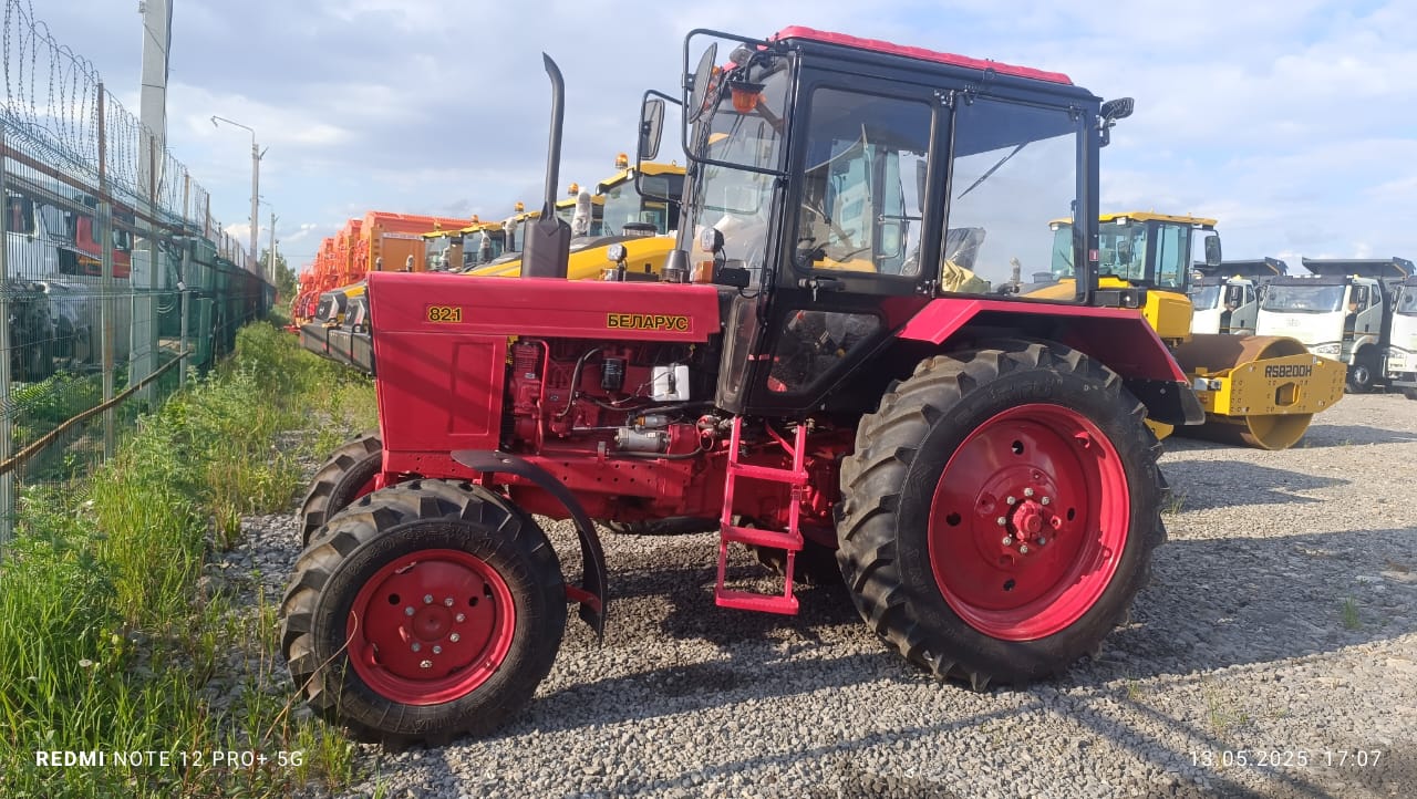 Трактор "Беларус-82.1" (МТЗ)