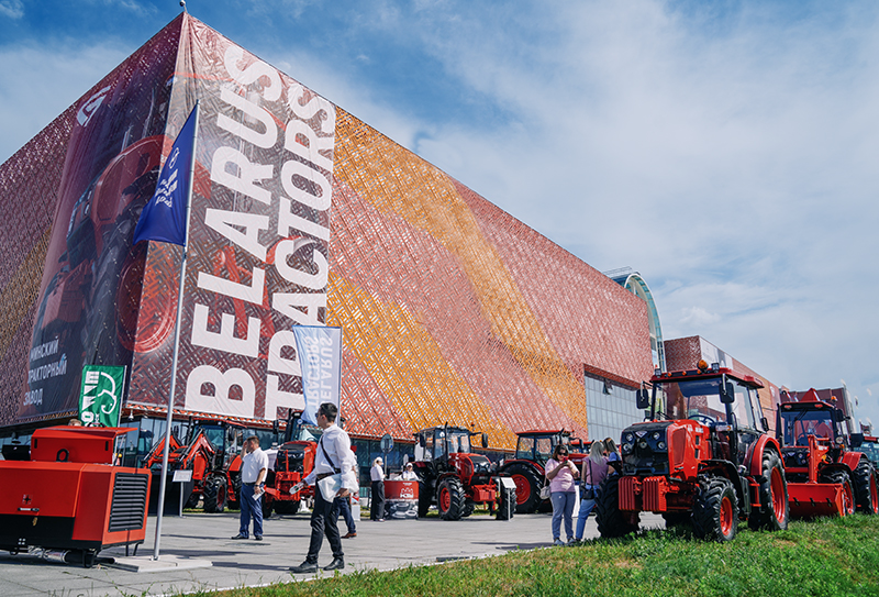 МТЗ раскрыл подробности пятисотсильного трактора BELARUS - belagro